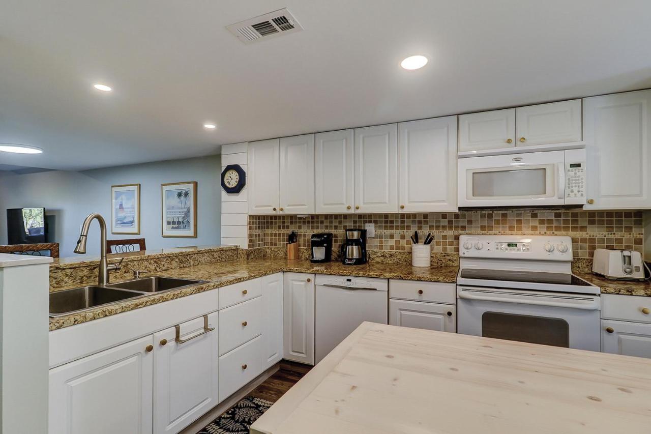 Golf View Two Bedroom With K Q And Fold Out Couch Bikes & Beach Gear Included Hilton Head Island Dış mekan fotoğraf